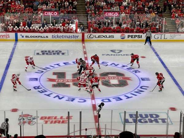 United Center, section: 218, row: 8, seat: 3