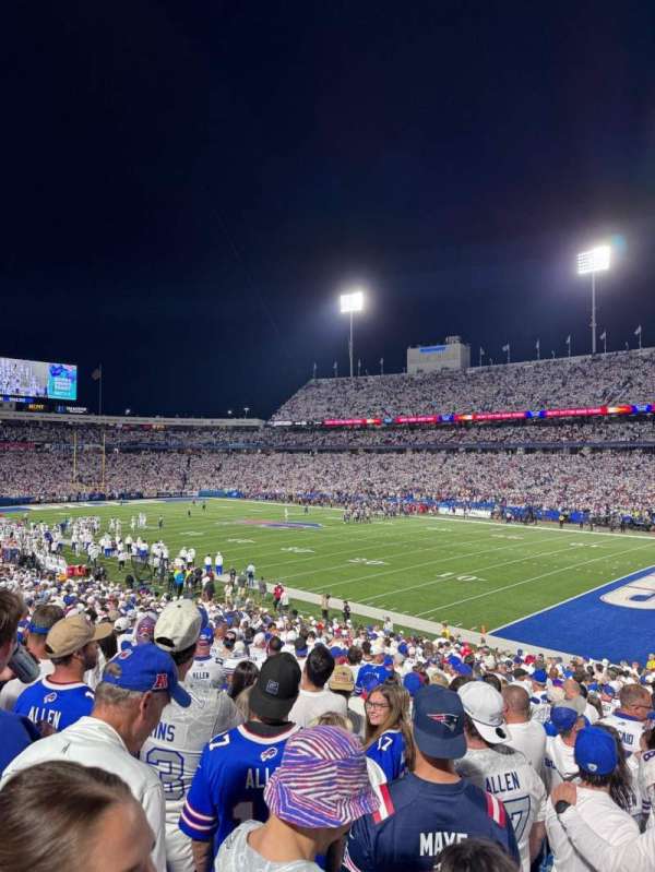 Highmark Stadium, section: 129, row: 33, seat: 6
