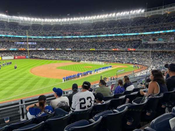 Yankee Stadium, section: 228, row: 5, seat: 10