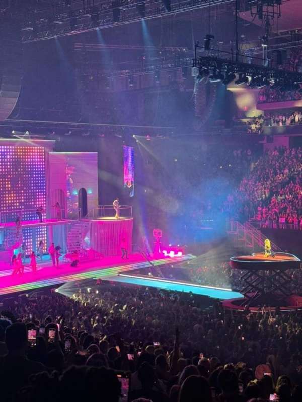Moody Center, section: 117, row: S, seat: 7