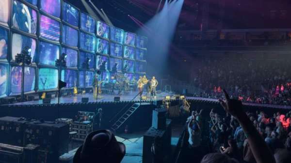 Acrisure Arena, section: 118, row: G, seat: 18
