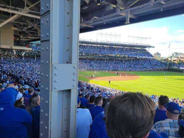 WRIGLEY FIELD, section: 231, row: 19, seat: 6