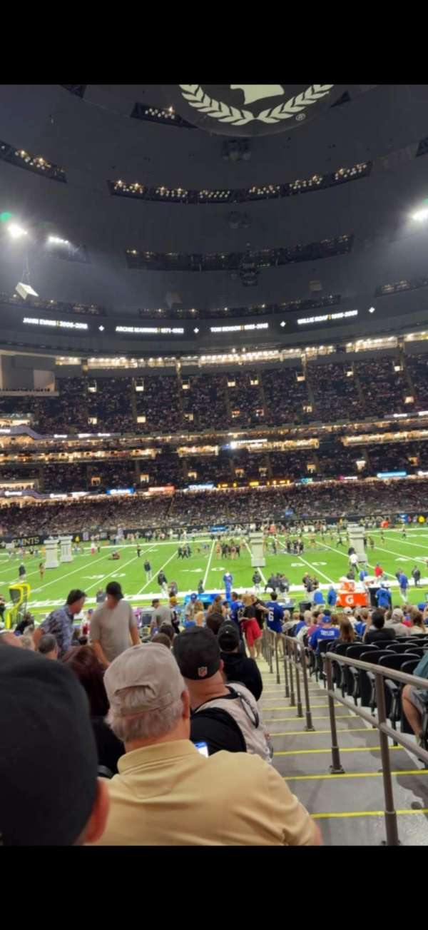 Caesars Superdome, section: 115, row: 25, seat: 1