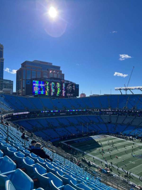 Bank of America Stadium, section: 511, row: 17, seat: 10