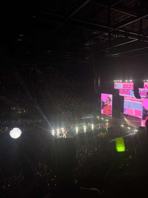 Ziggo Dome, section: 204, row: 2, seat: 102