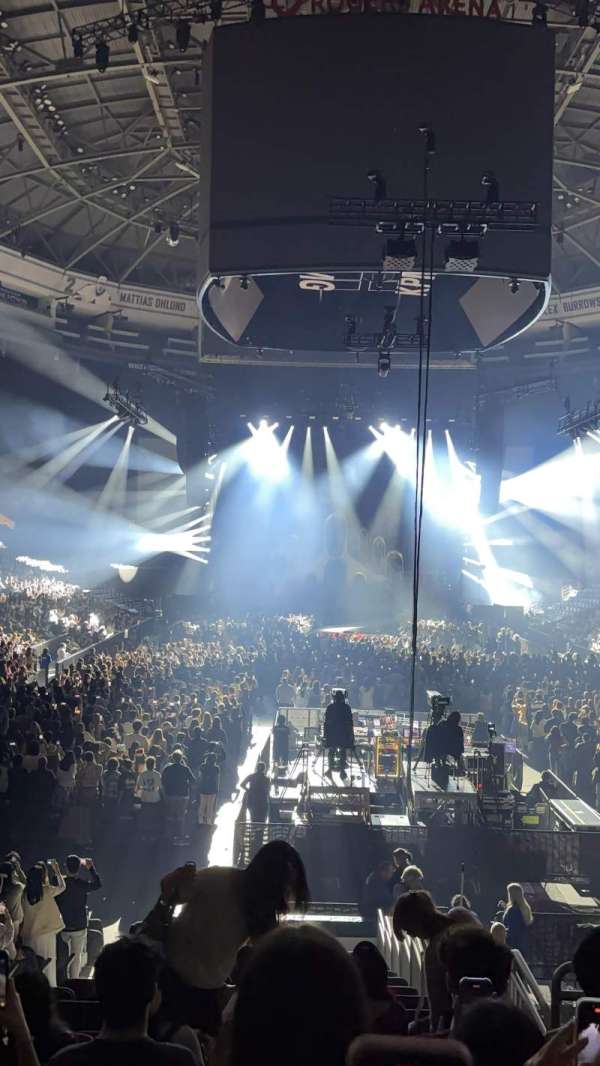 Rogers Arena, section: 112, row: 16, seat: 4