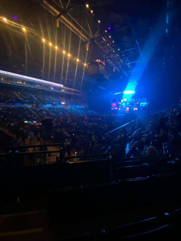 Utilita Arena Sheffield, section: 114, row: M, seat: 1