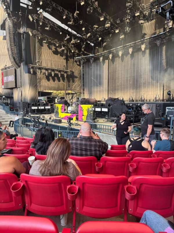 Shoreline Amphitheatre, section: 101, row: E, seat: 10