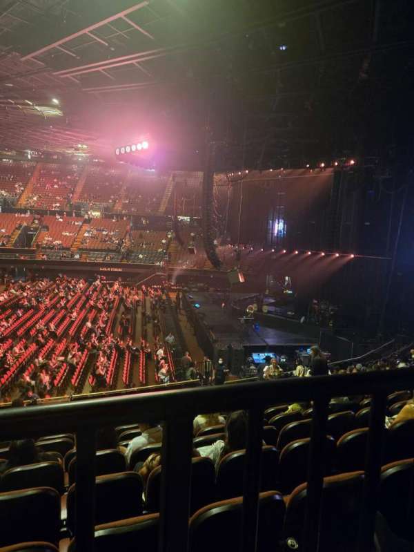 Kia Forum, section: 112, row: 15, seat: 1