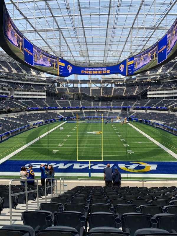 SoFi Stadium, section: 233, row: 13, seat: 20