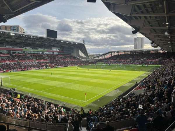 Gtech Community Stadium, section: E217, row: 20, seat: 445
