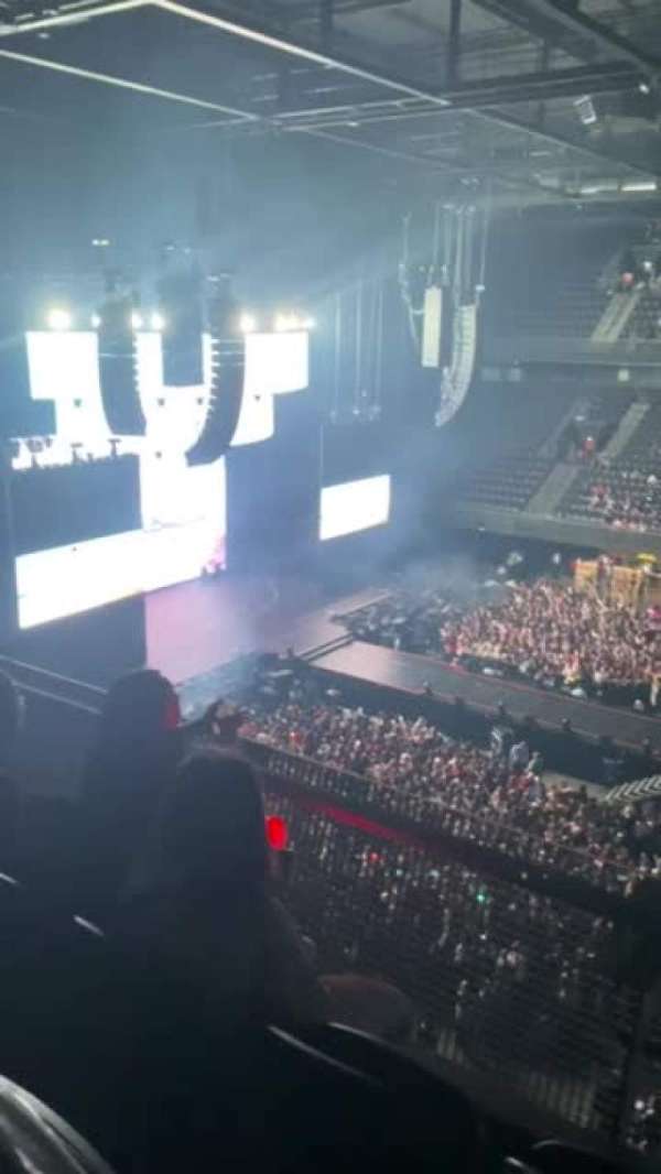 Ziggo Dome, section: 212, row: 3, seat: 389