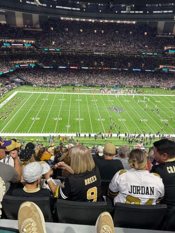 Caesars Superdome, section: 642, row: 12, seat: 7