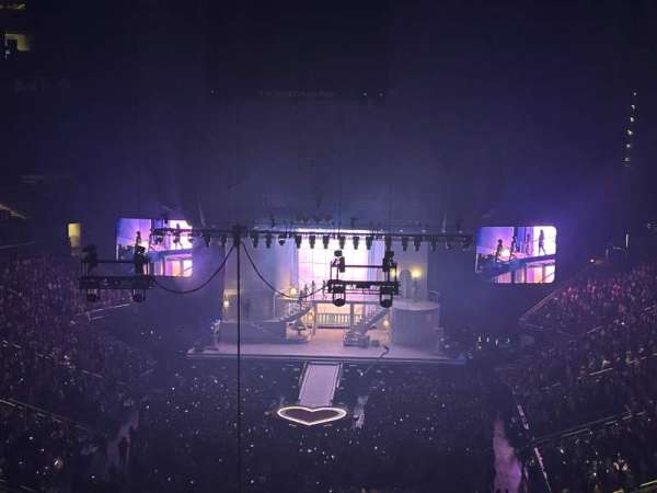 State Farm Arena, section: 215, row: S, seat: 03