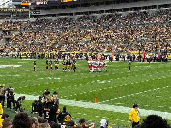 Acrisure Stadium, section: 141, row: D, seat: 1