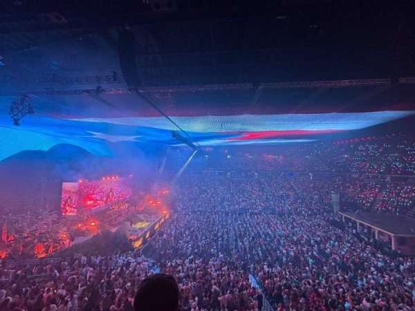Coliseo De Puerto Rico, section: L201, row: C, seat: 6