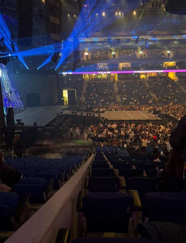 Uber Arena, section: 101, row: 19, seat: 1