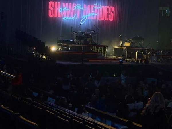 Rogers Arena, section: 117, row: 10, seat: 10