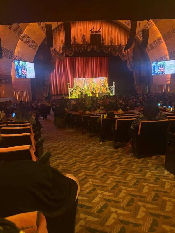 Radio City Music Hall, section: Orchestra 6, row: S, seat: 601