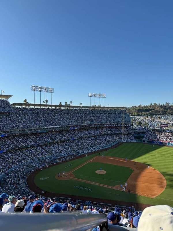 Dodger Stadium, section: 18RS, row: BB, seat: 14-15