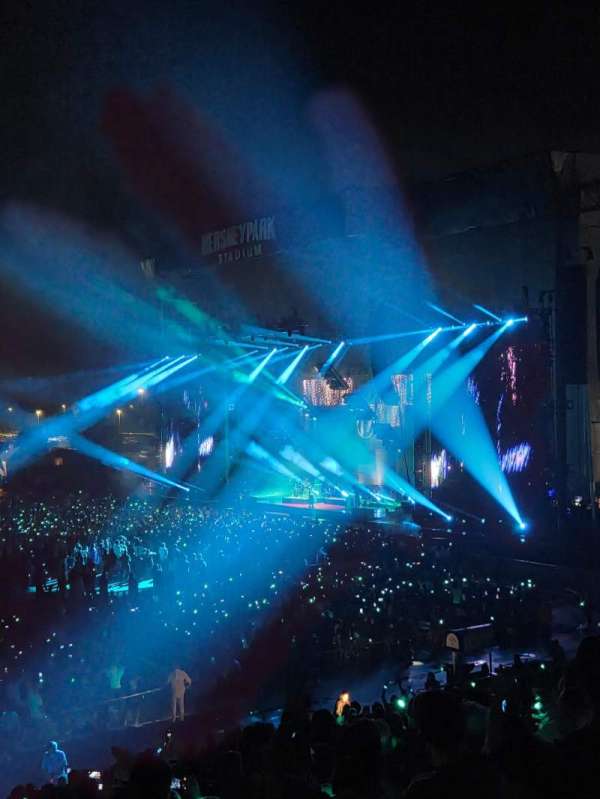 Hershey Park Stadium, section: 26, row: P, seat: 1
