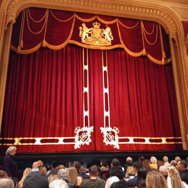 Royal Opera House, section: Orchestra Stalls, row: K, seat: 10