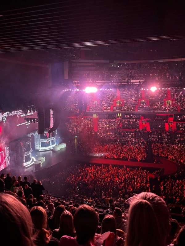 Avicii Arena, section: B8, row: 15, seat: 151