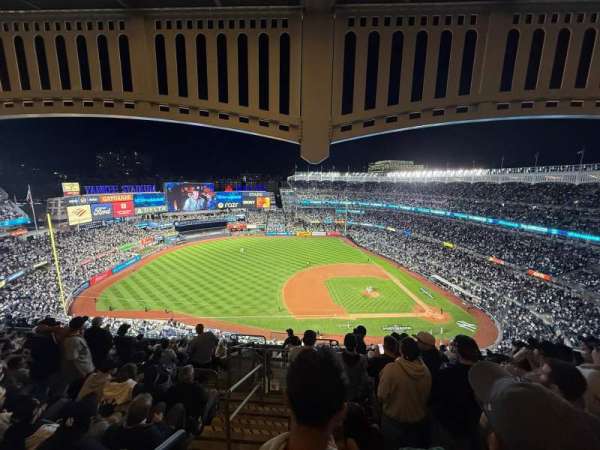 Yankee Stadium, section: 225, row: 11, seat: 24