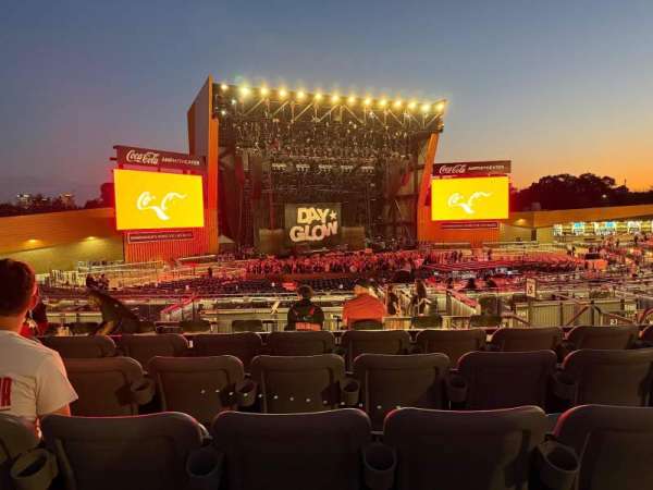 Coca-Cola Amphitheater, section: 206, row: F, seat: 6