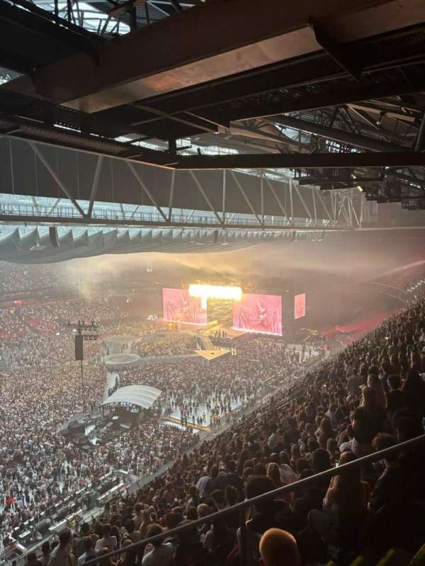 Johan Cruijff ArenA, section: 423, row: 27, seat: 18