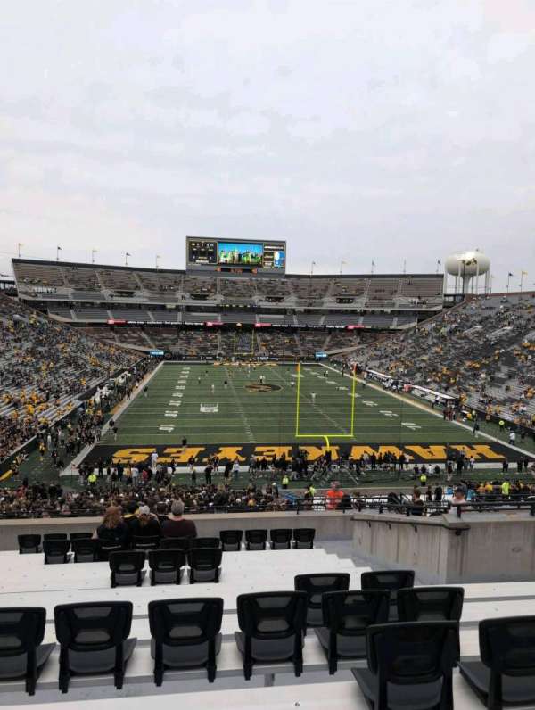 Kinnick Stadium, section: 217, row: 14, seat: 10
