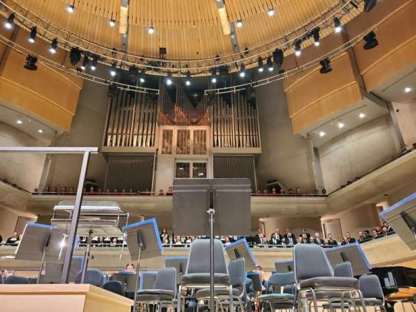 Roy Thomson Hall, section: C1, row: AA, seat: 29