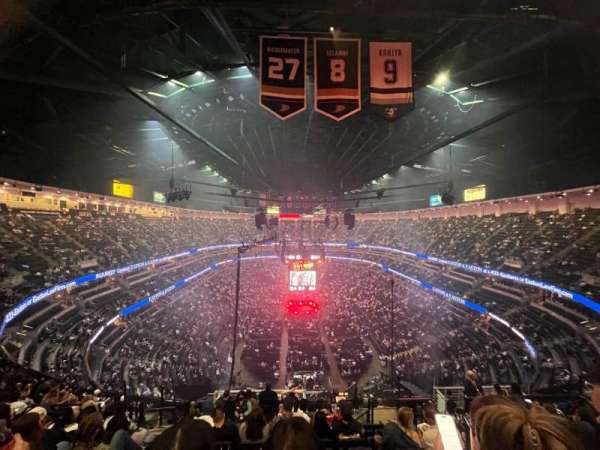 Honda Center, section: 423, row: N, seat: 5