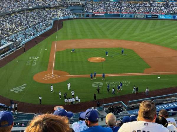 Dodger Stadium, section: 8RS, row: H, seat: 15