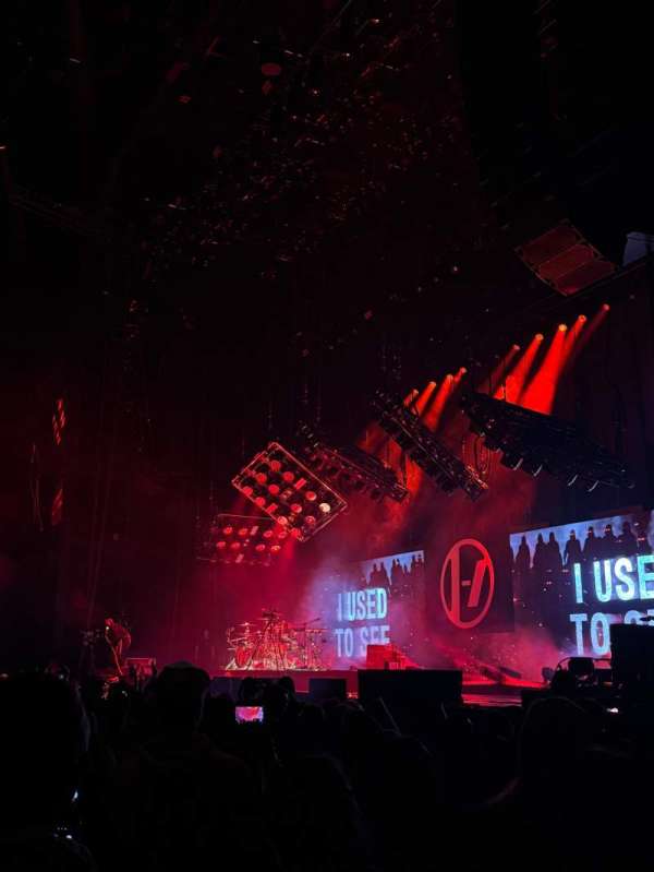 American Family Insurance Amphitheater, section: FLOOR 1, row: T, seat: 14