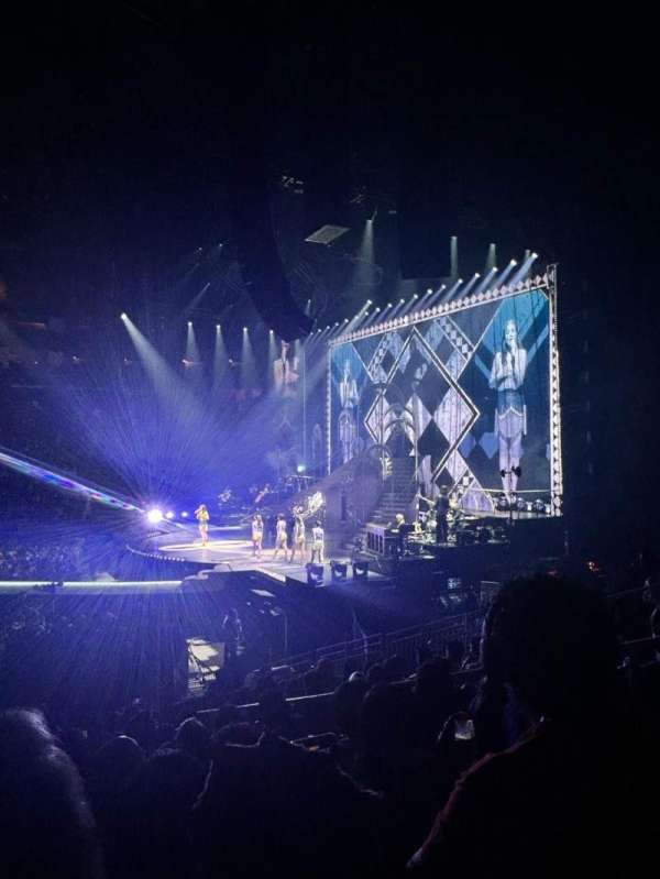 Toyota Center, section: 105, row: 14, seat: 5