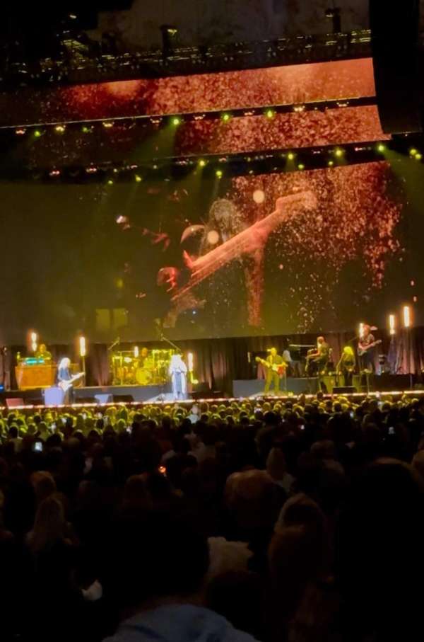 Sound Board Theater, section: 119, row: DD, seat: 16