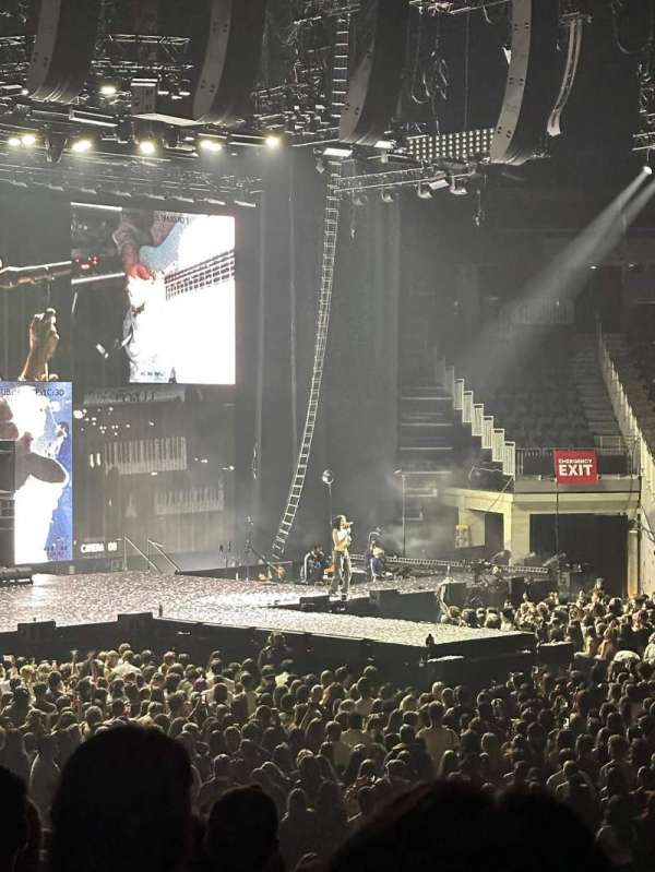 Climate Pledge Arena, section: 01, row: M, seat: 13