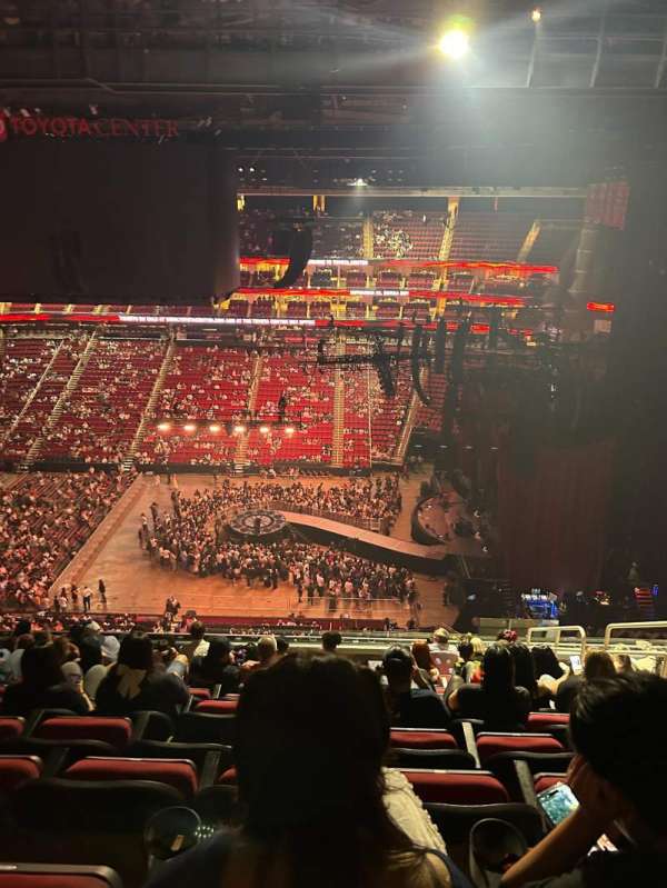Toyota Center, section: 408, row: 11, seat: 2