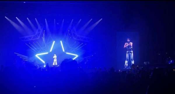 Kia Forum, section: H, row: 5, seat: 16