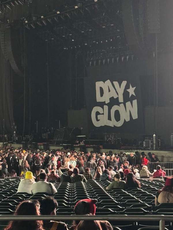 North Island Credit Union Amphitheatre, section: 202, row: 1W, seat: 8