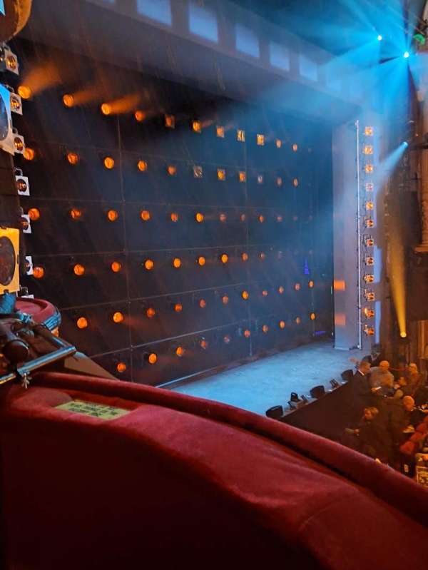 Shaftesbury Theatre, section: Box F