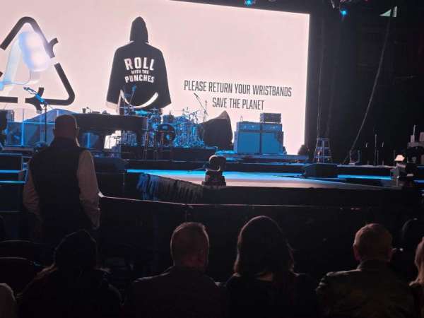 Mohegan Sun Arena, section: Floor 2, row: K, seat: 15