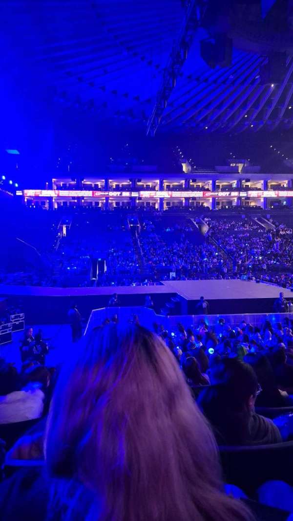 Oakland Arena, section: 116, row: 7, seat: 8