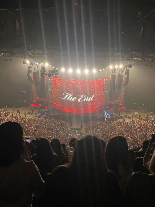 First Direct Bank Arena, section: 327, row: U