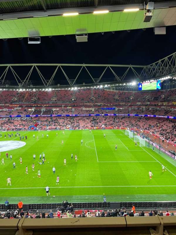 Emirates Stadium, section: 110, row: 2, seat: 543