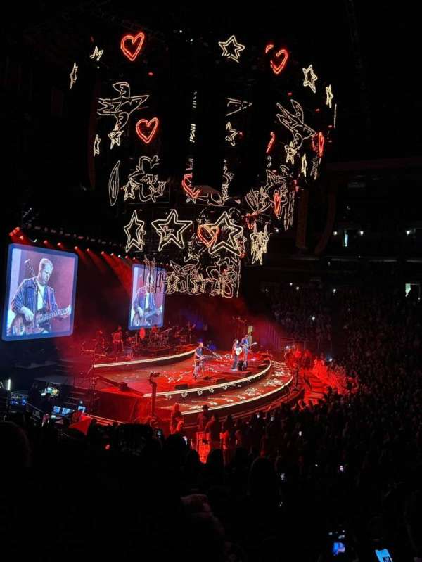 CHI Health Center Omaha, section: 123, row: 14, seat: 4