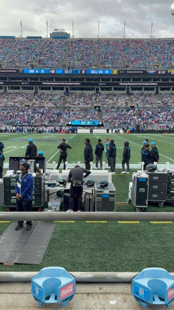 Bank of America Stadium, section: 131, row: 1, seat: 17