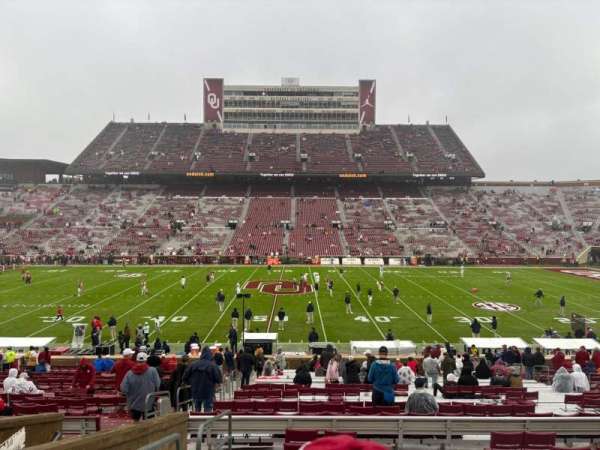 Gaylord Memorial Stadium, section: 30, row: 39, seat: 26