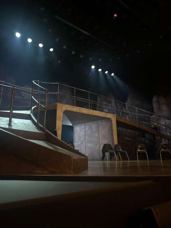 samuel j. friedman theatre, section: Orchestra L, row: BB, seat: 115